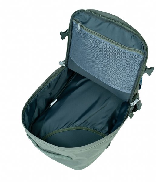 CabinZero  Classic Pro Cabin Backpack 32L 15.5 Inch georgian khaki