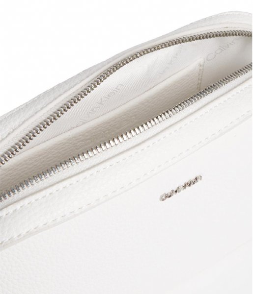 Calvin Klein  Ck Must Plus Camera Bag Bright White (YAF)