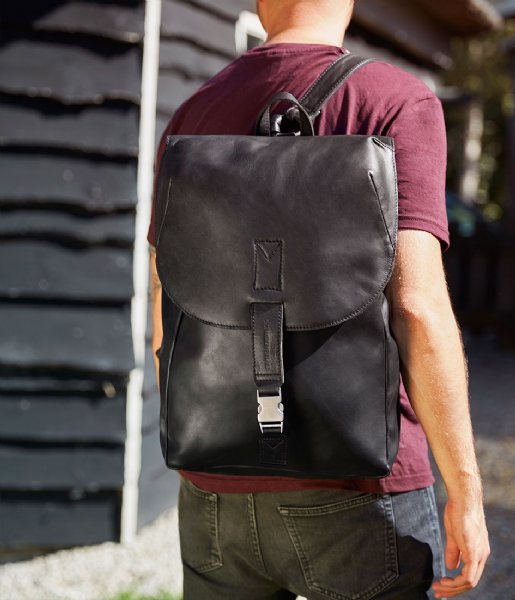 Cowboysbag  Backpack Byron 15.6 Inch black (100)