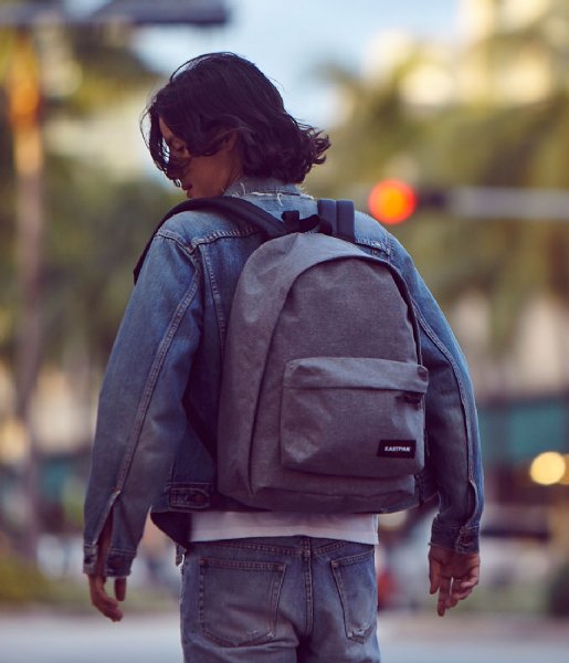 Eastpak  Out Of Office sunday grey (363)