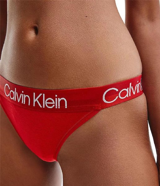 Calvin Klein  Thong Rustic Red (XMK)